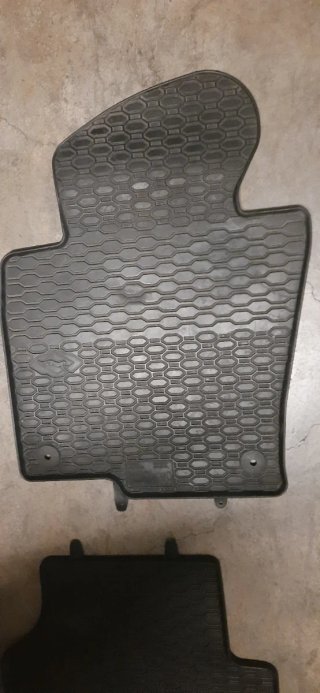 Alfombrillas Goma Passat B6 y B7 (4 uds)