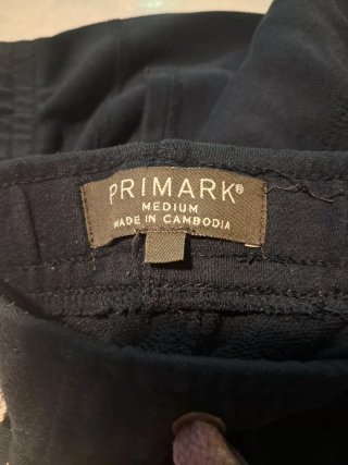 Pantalón corto deportivo azul marino