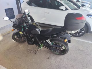 Kawasaki Z750 Negra