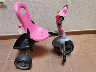 Triciclo Feber Baby Plus Music, de 9 meses-3 años