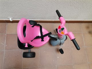 Triciclo Feber Baby Plus Music, de 9 meses-3 años