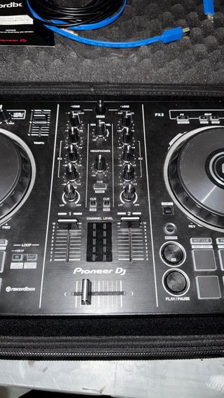 Controlador DJ Pioneer DDJ-RB