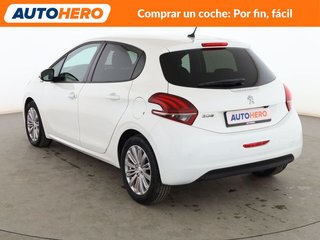 Peugeot 208 1.2 PureTech Signature