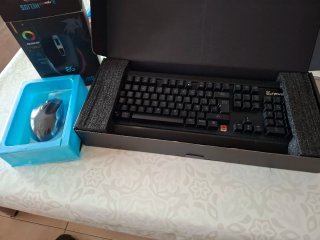 Pack Gaming Newskill: Teclado y Ratón