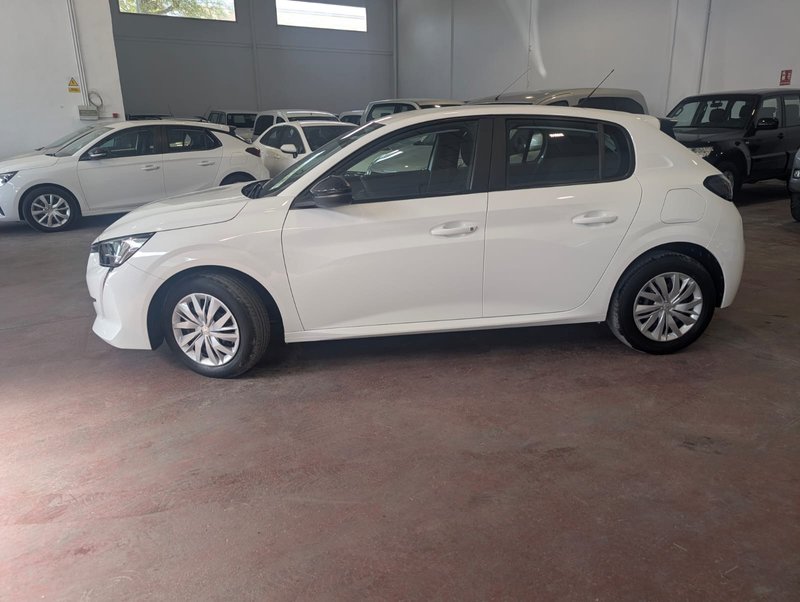 Peugeot 208 2022, foto 3