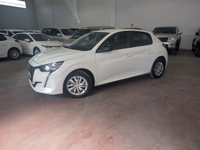 Peugeot 208 2022, foto 2
