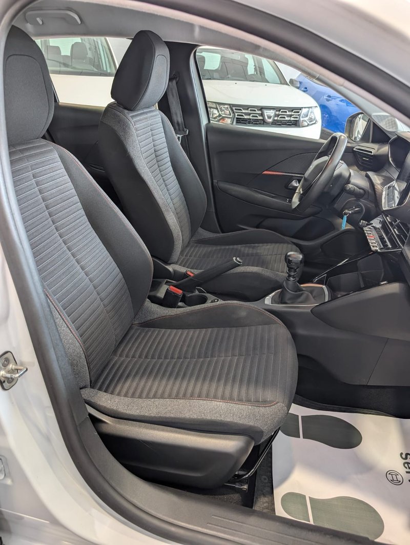 Peugeot 208 2022, foto 12