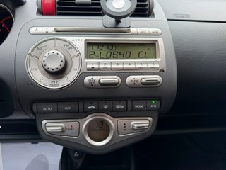 Honda Jazz 2008 1.4i 85CV...84.000KM...ETIQUETA C