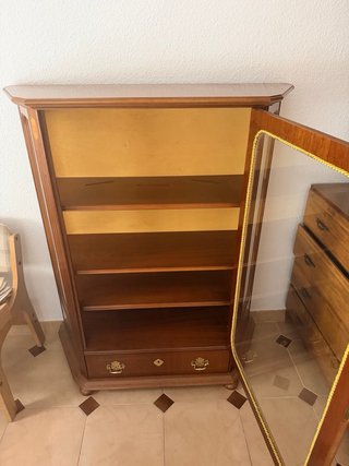 Vitrina antigua madera y cristal