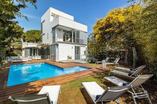 Chalet en alquiler en Vinyet-Terramar-Can Pei-Can Girona en Sitges