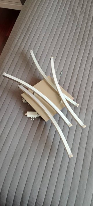 Lámpara de techo moderna plateada