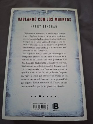 Novela "Hablando Con los Muertos"