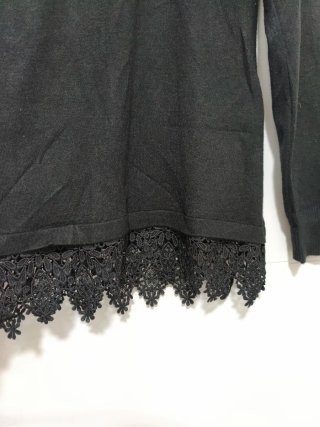 Jersey negro con encaje