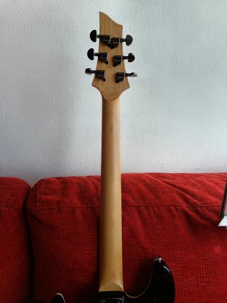 Schecter Omen Extreme-6 FR See-thru Black