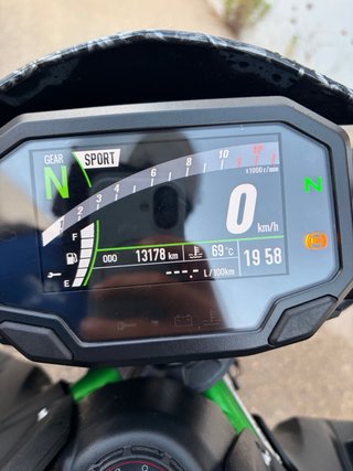 Kawasaki Z900 Full 2023 Naked