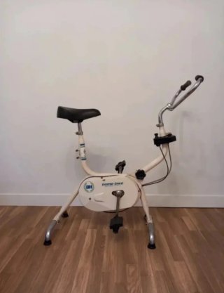 Bicicleta Estática BH Home Bike