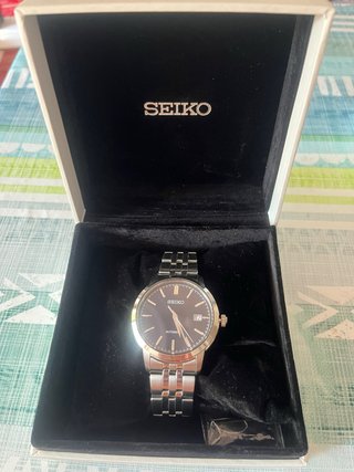 Reloj Seiko Automático Negro y Plateado