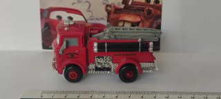 "ROJO", CAMIÓN DE BOMBEROS
