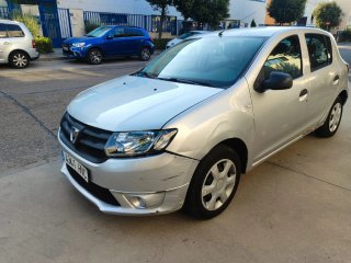 Dacia Sandero 2014