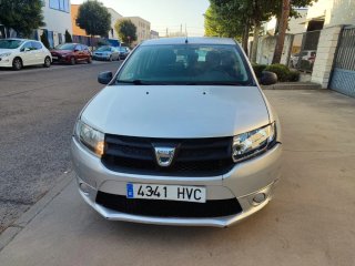 Dacia Sandero 2014
