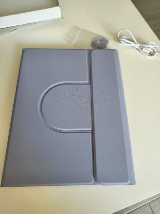 Funda iPad con Teclado Lila