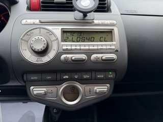 Honda Jazz 2008 1.4i 85CV...84.000km Etiqueta C!!!