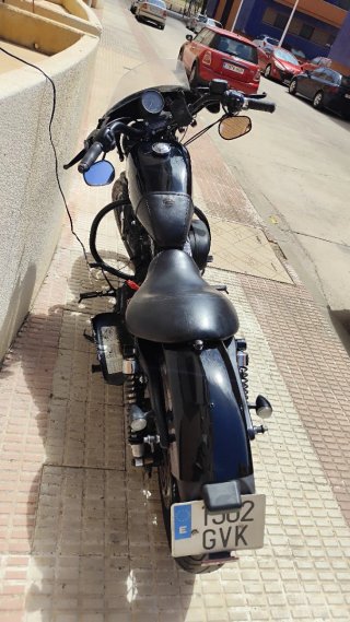Harley-Davidson 1200 Negra 2010