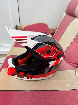 Casco de moto off-road