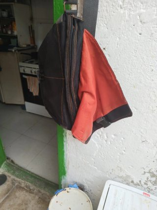 Bolso Tejano Levi's Negro