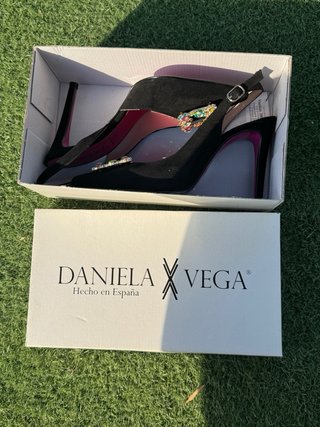 Zapatos fiesta Daniela Vega T.40 Negro/Multicolor