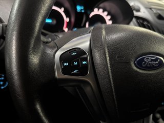 Ford Transit Courier 1.5 TDCi 100cv 2021