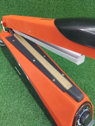 Selladora de Bolsas Eléctrica Hanchen PFS-200D