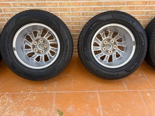 4 Llantas + Neumáticos SsangYong 235/70 R17 Kumho