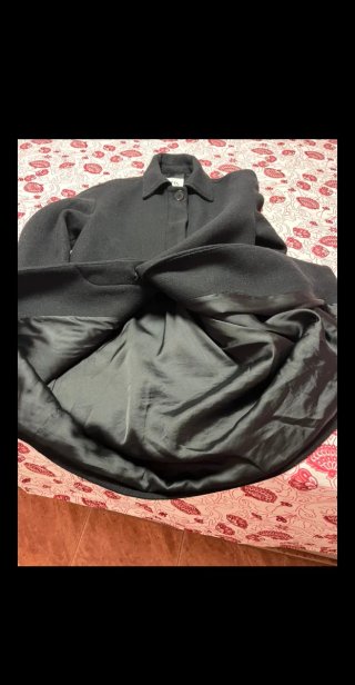 Cappotto nero da donna