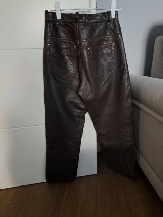 Pantalón Piel Marrón Estilo Vaquero