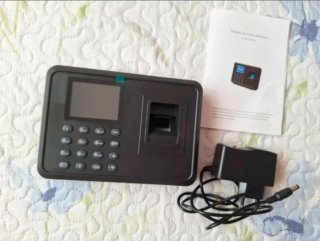 Dispositivo de control de acceso y registro horari