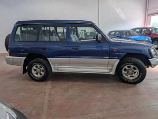 Mitsubishi Montero 2000