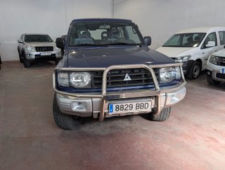 Mitsubishi Montero 2000