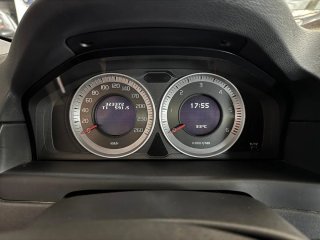 Volvo V70 2011