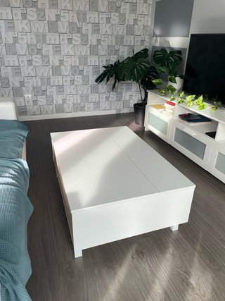 Mesa de centro comedor blanca y madera