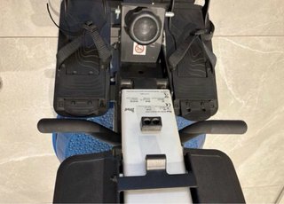 Máquina de remo con agua