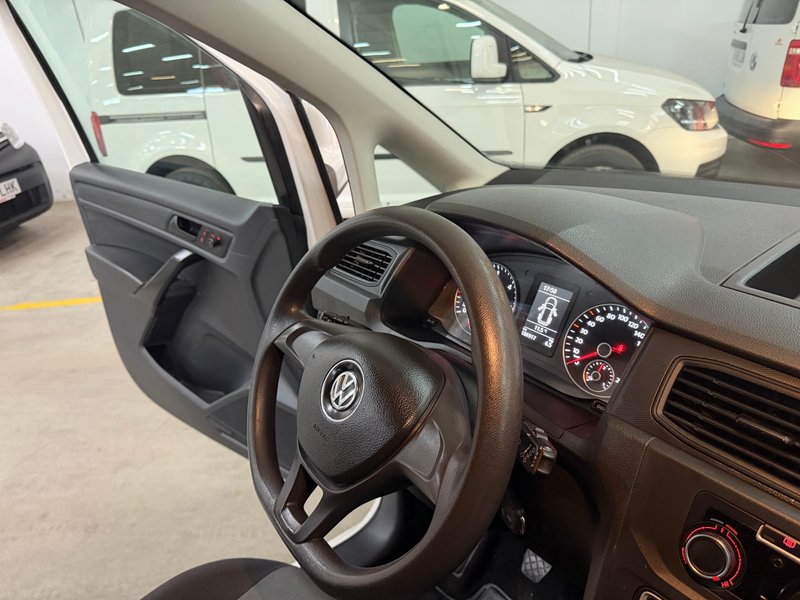 Volkswagen Caddy 2017, foto 19
