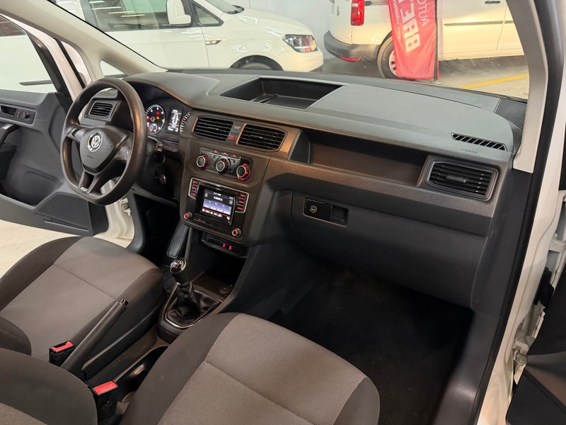 Volkswagen Caddy 2017, foto 16