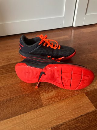 Botas de fútbol Nike Talla 33