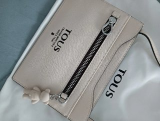 Bolso Tarjetero Colgante Tous Pop Beige