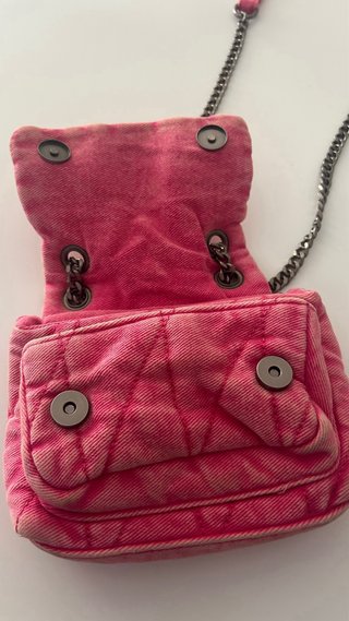 Bolso juvenil bandolera rosa.