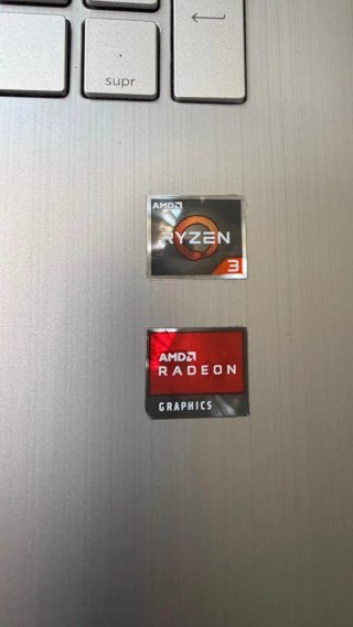 Portátil HP 17 pulgadas - Ryzen 3 / 8GB RAM / 512G
