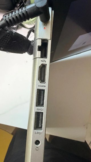 Portátil HP 17 pulgadas - Ryzen 3 / 8GB RAM / 512G