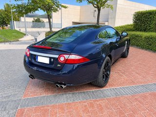 Jaguar XKR X150 Coupé 4.2 V8 Supercharged de 416cv