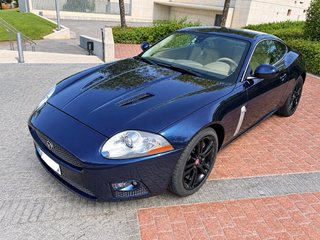 Jaguar XKR X150 Coupé 4.2 V8 Supercharged de 416cv
